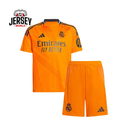 Real Madrid 24/25 away Kids kit