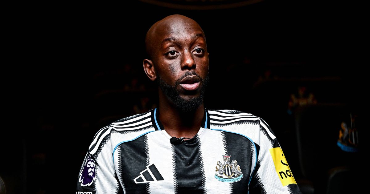 Injury Blow: Newcastle's New Boy Yoane Wissa Sidelined With Knee Problem