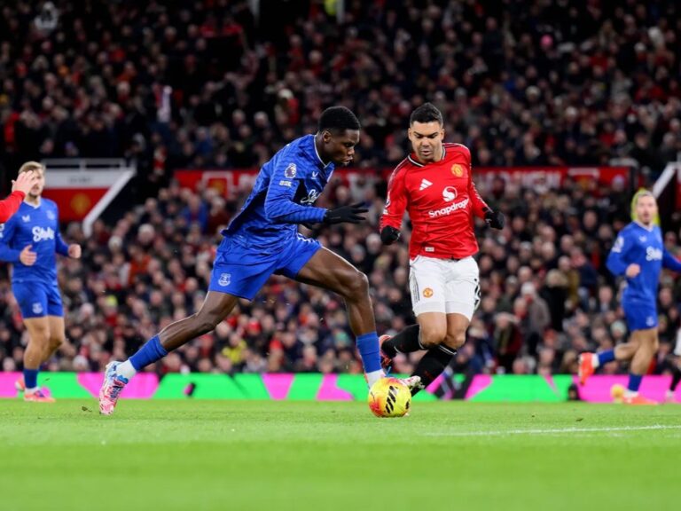 Manchester United vs Everton