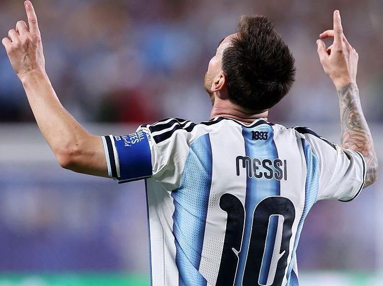 Lionel Messi